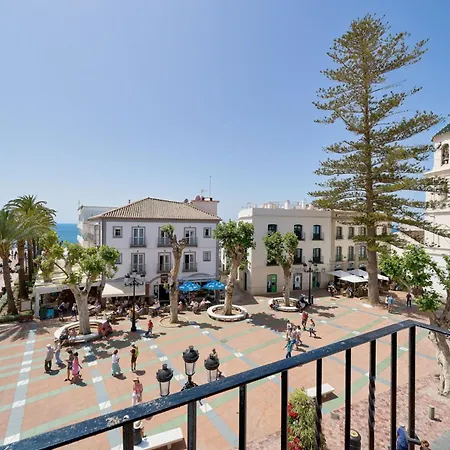 Balcon De Europa In Nerja By Solaga Holiday Homes Exterior photo